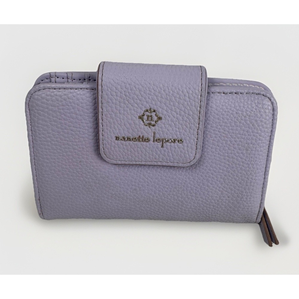 Nanette Lepore Lilac Purple Leather Wallet Bi-Fold‎ With Snap Closure